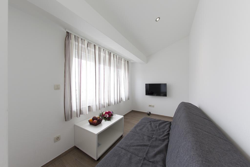 Apartments Villa Klara 바스카보다 외부 사진