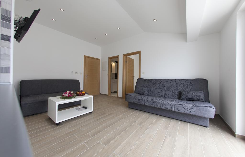 Apartments Villa Klara 바스카보다 외부 사진