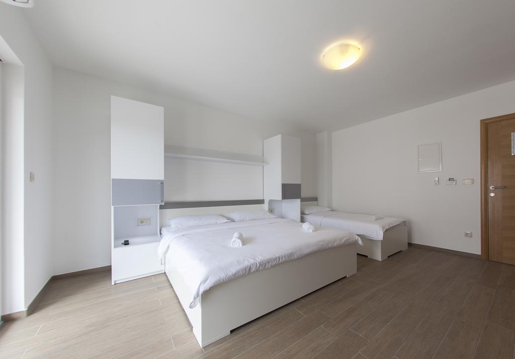 Apartments Villa Klara 바스카보다 외부 사진